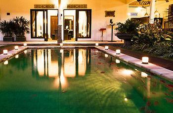 Villa Antara
